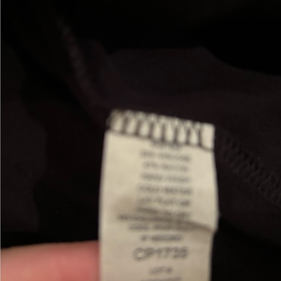 Elan black flowy top - Picture 2 of 2